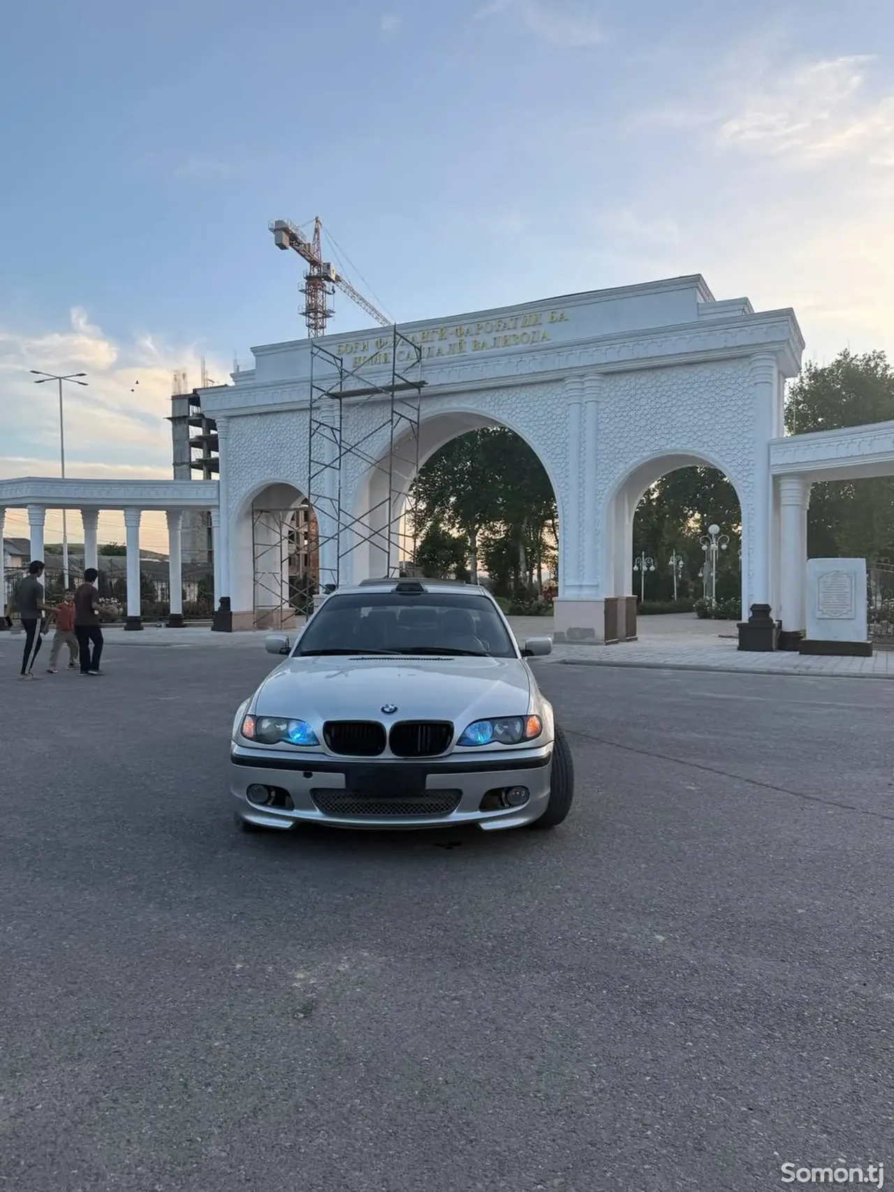 BMW 3 series 2003 · 2.5 AT