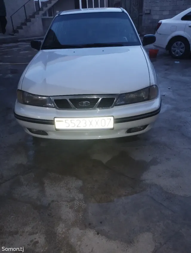 Daewoo Nexia 1996 · 1.5 MT