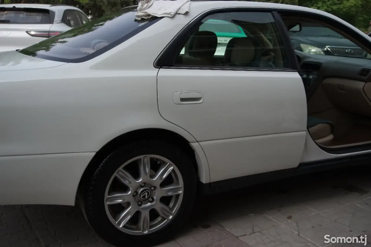 Lexus ES series 2000 · 3.0 AT
