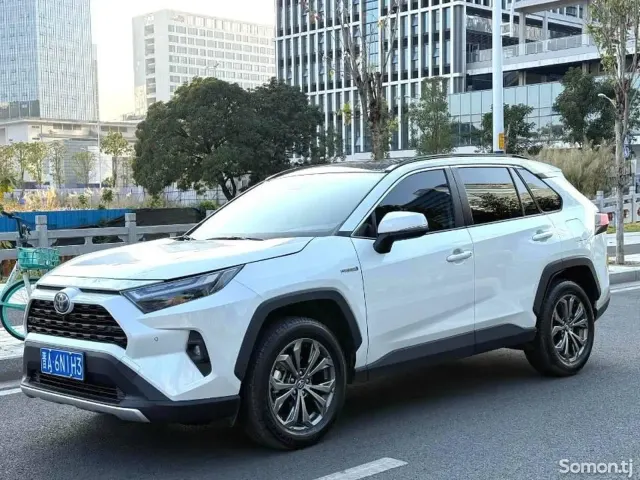 Toyota RAV 4 2024 · 2.5 AT