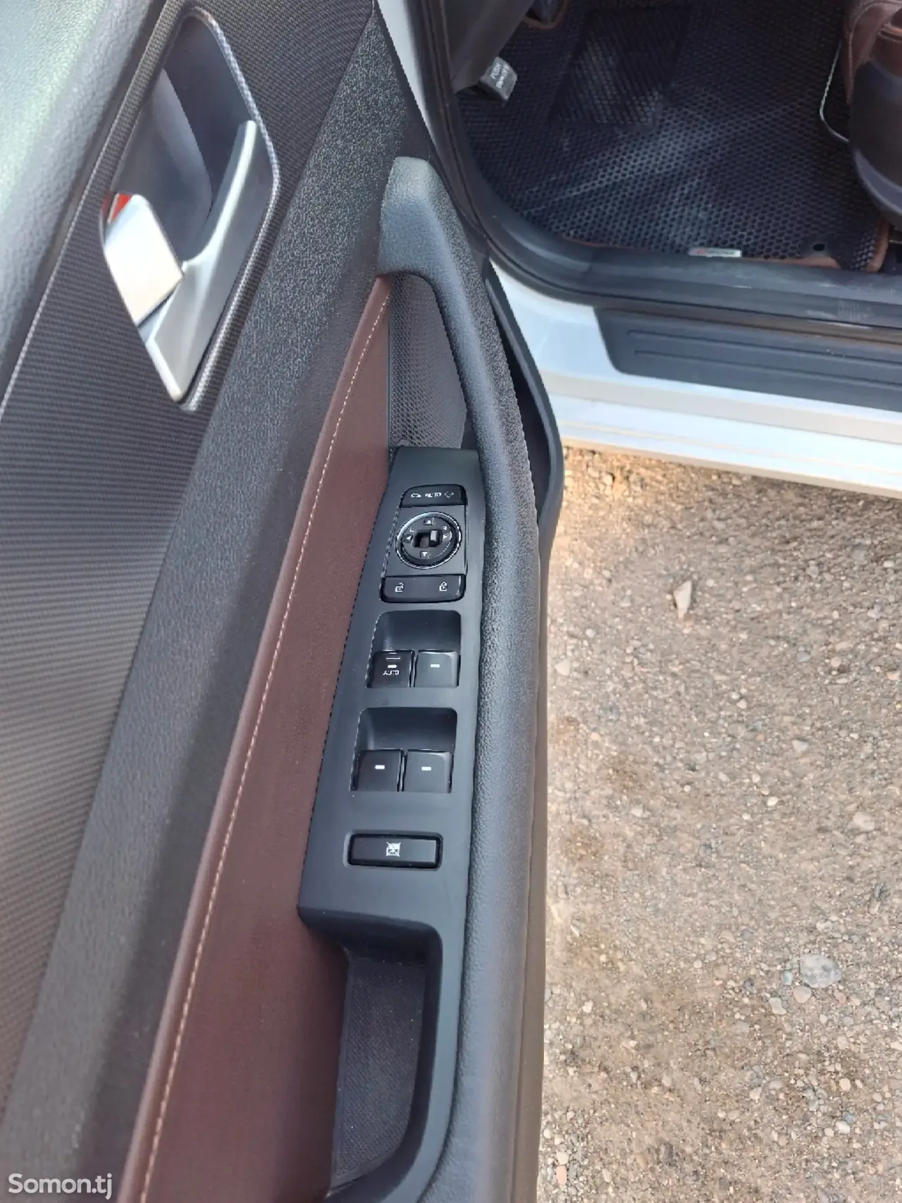 Hyundai Sonata 2016 · 2.0 AT