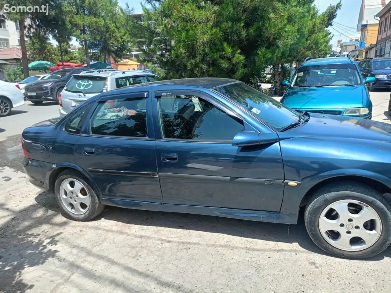 Opel Vectra B 1997 · 1.6 MT
