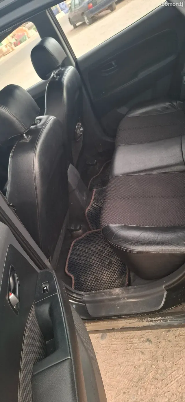 Hyundai Avante 2009 · 1.6 AT