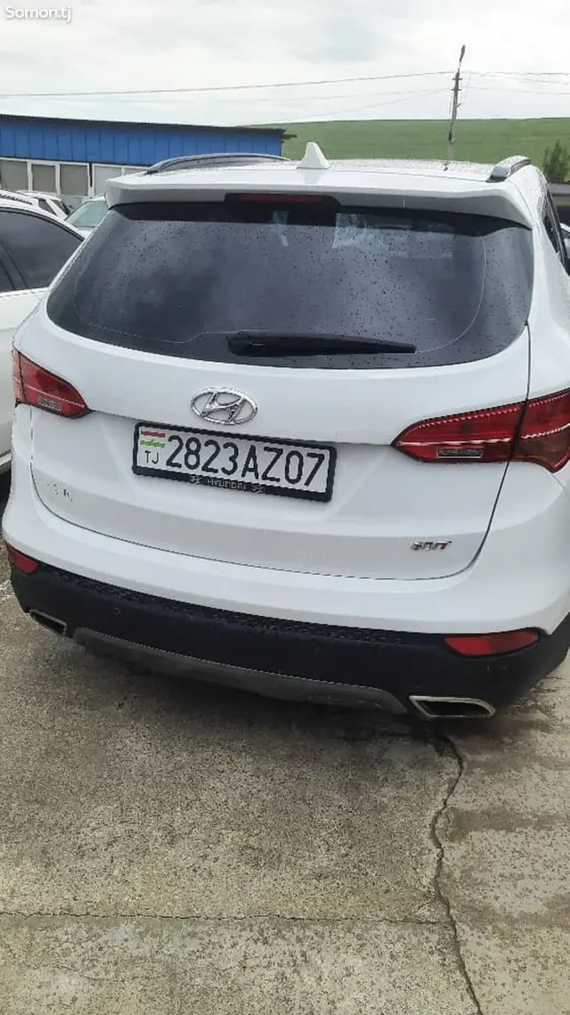 Hyundai Santa Fe 2015 · 2.0 AT