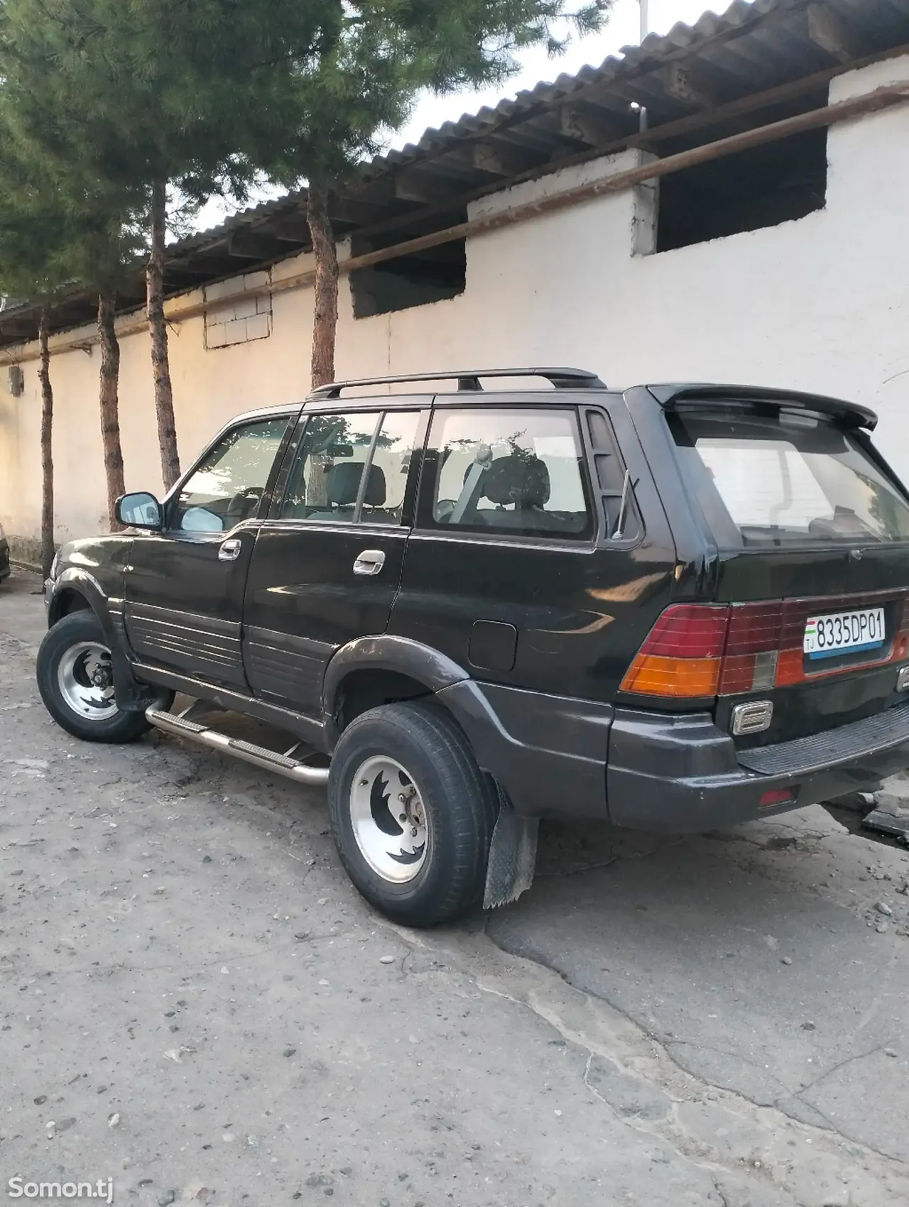 Ssang Yong Musso 1995 · 2.5 MT