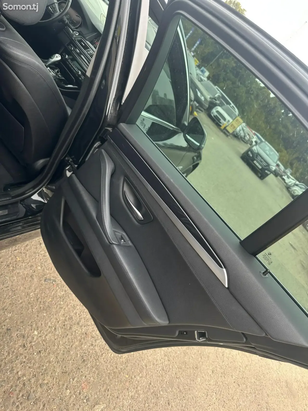 BMW 5 series 2014 · 2.0 AT