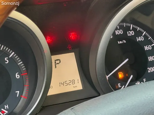 Toyota Land Cruiser Prado 2014 · 4.0 AT