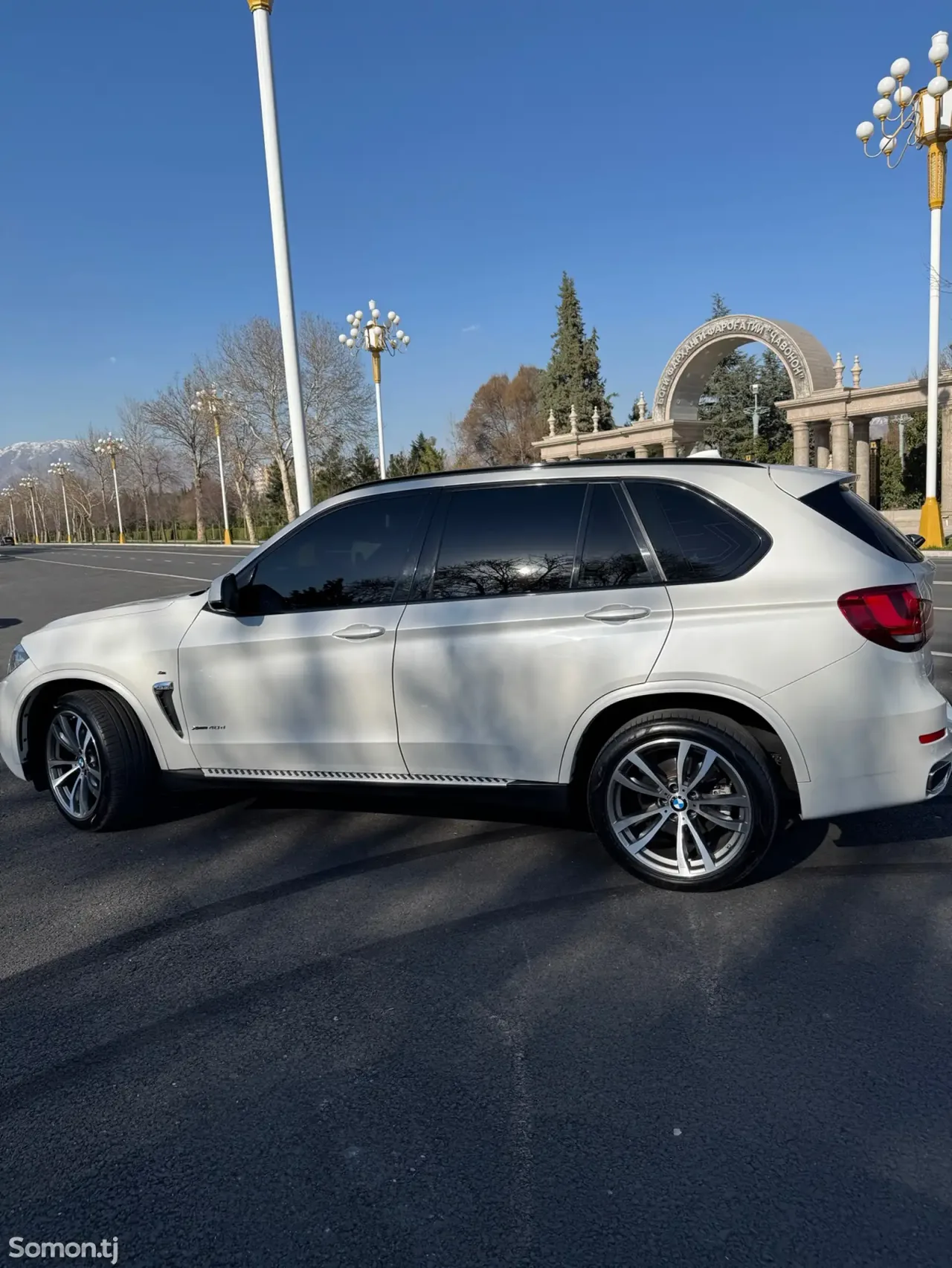 BMW X5 2017 · 4.0 AT