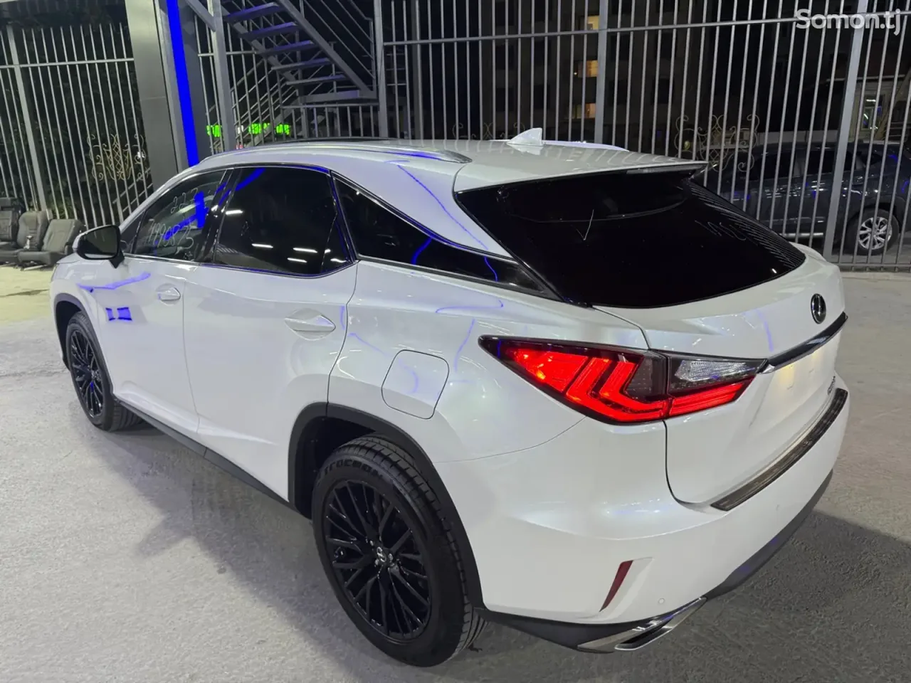 Lexus RX series 2017 · 3.5 AT