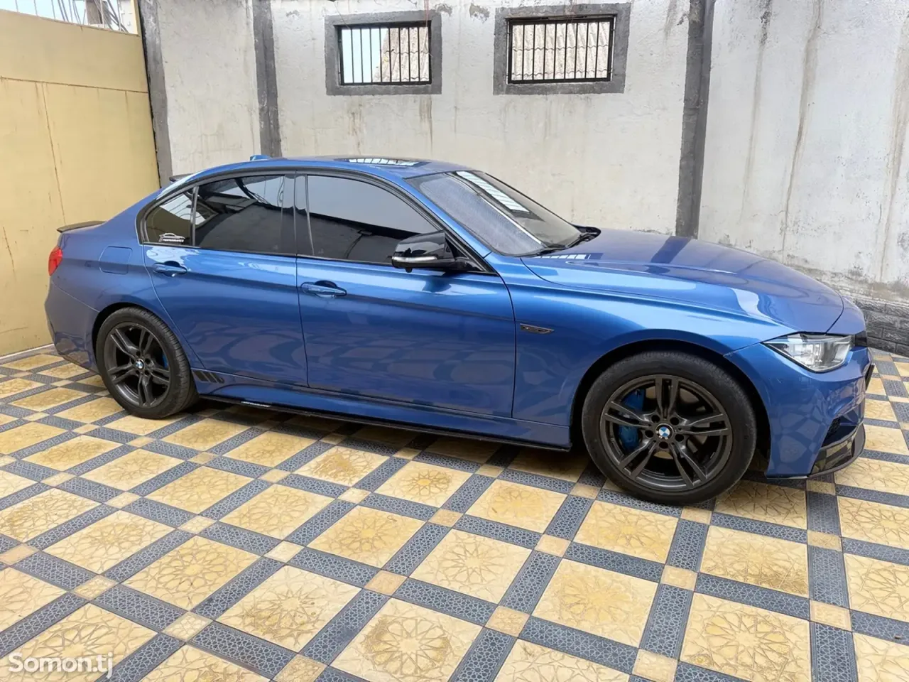 BMW 3 series 2014 · 2.0 AT