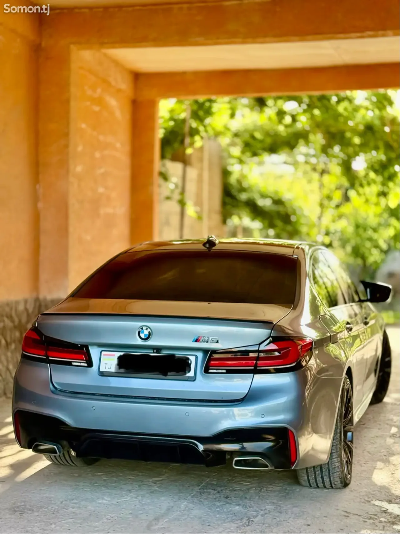 BMW 5 series 2017 · 2.0 AT