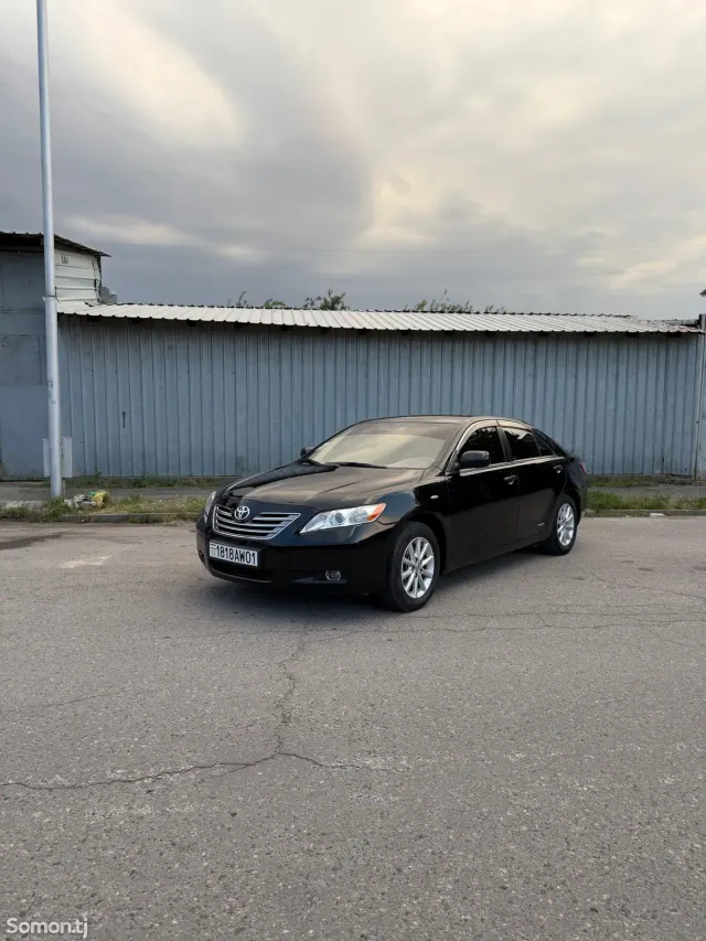 Toyota Camry 2007 · 2.4 AT
