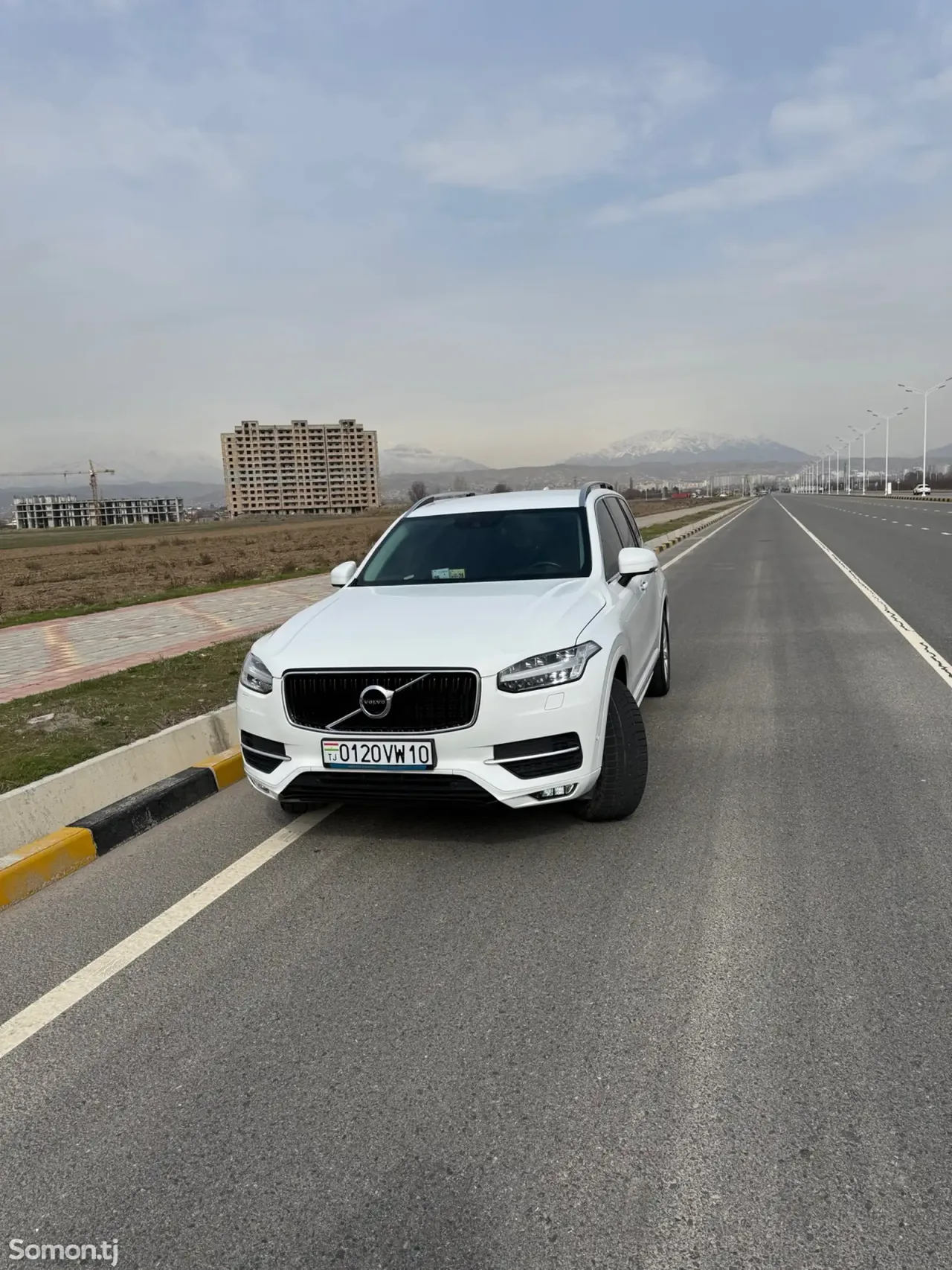 Volvo XC90 2019 · 2.2 AT