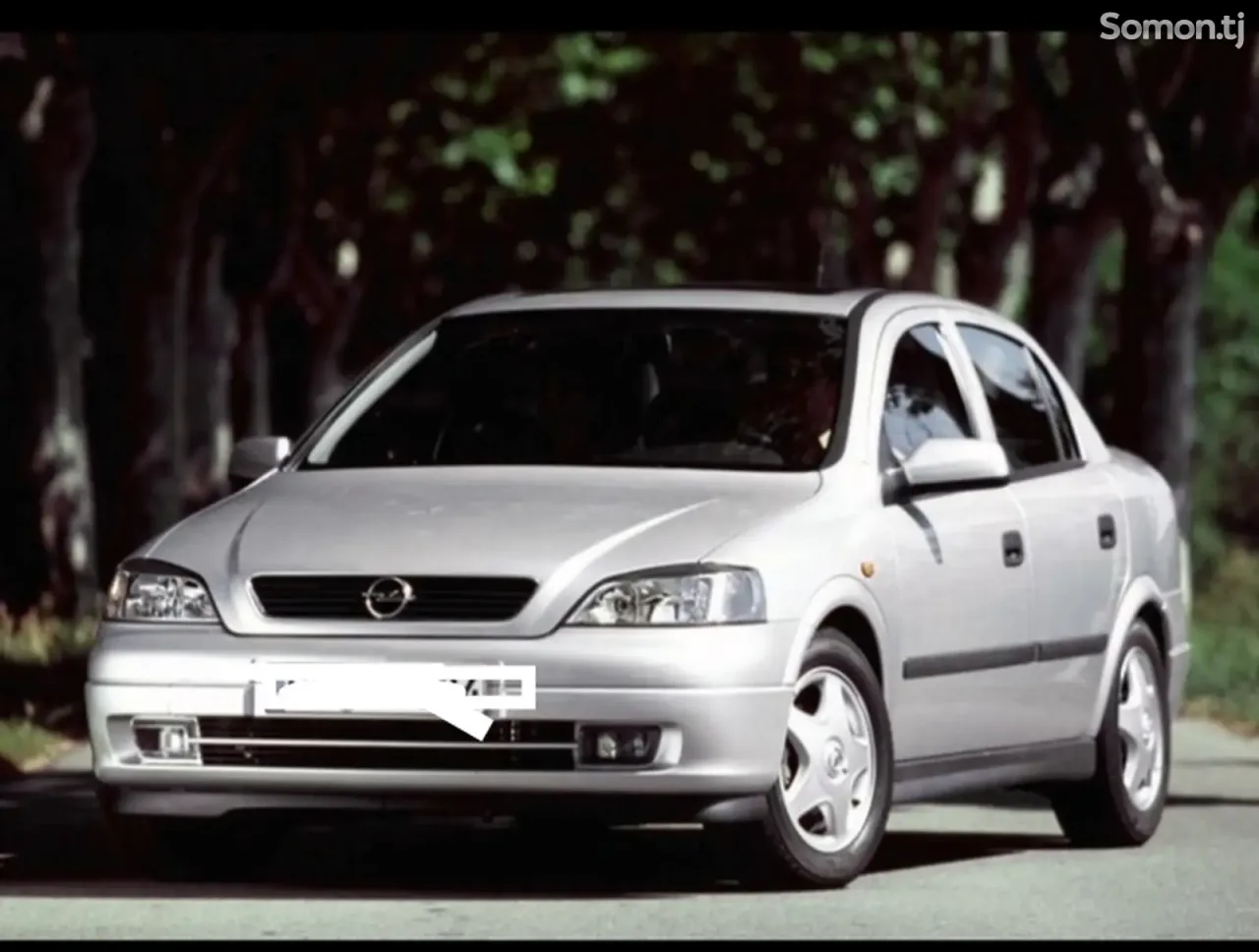 Opel Astra G 2000 · 1.8 MT