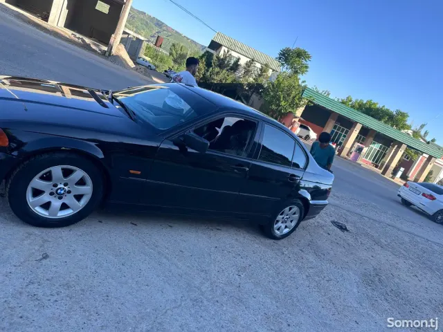 BMW 3 series 2001 · 1.8 MT