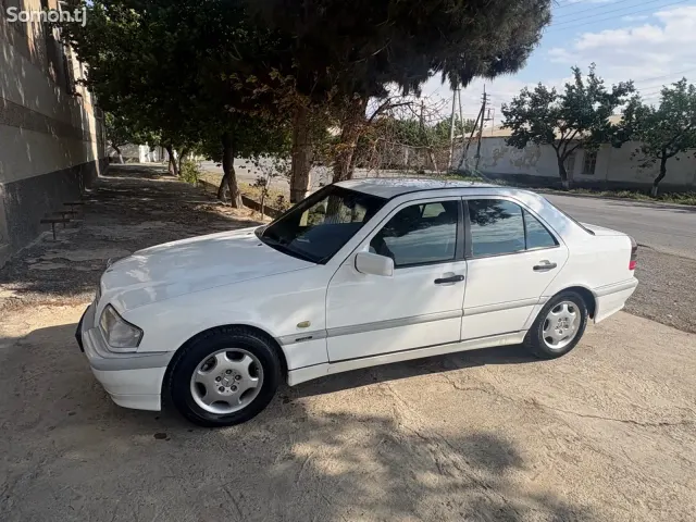 Mercedes-Benz C class 1998 · 1.8 MT