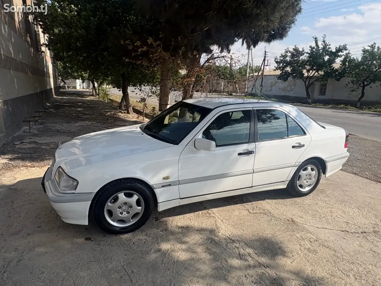 Mercedes-Benz C class 1998 · 1.8 MT