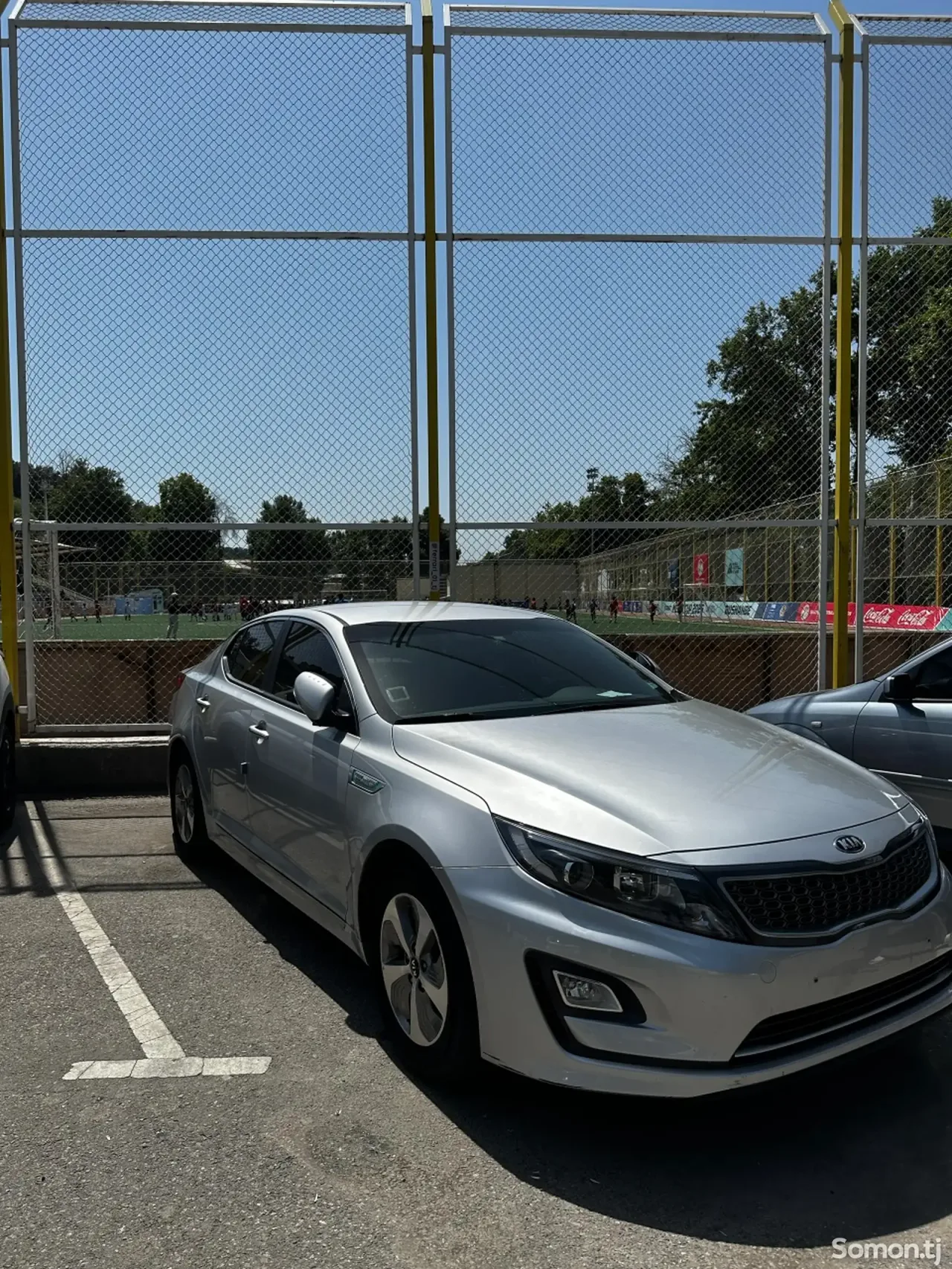 Kia K5 2015 · 2.0 AT