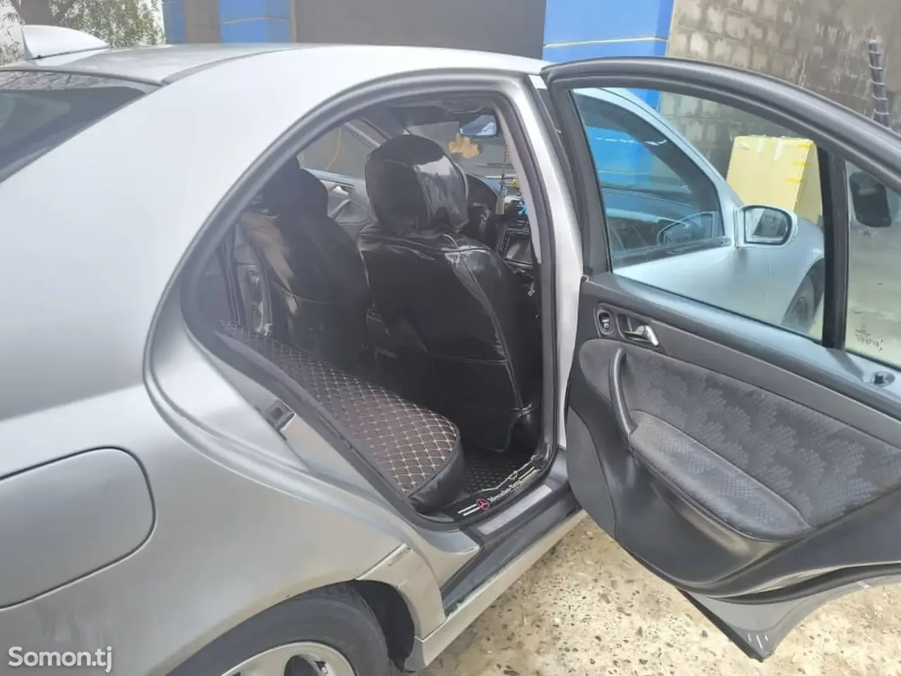 Mercedes-Benz C class 2002 · 2.0 AT