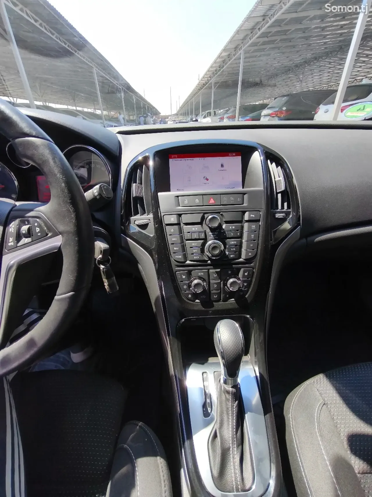 Opel Astra J 2015 · 2.0 AT