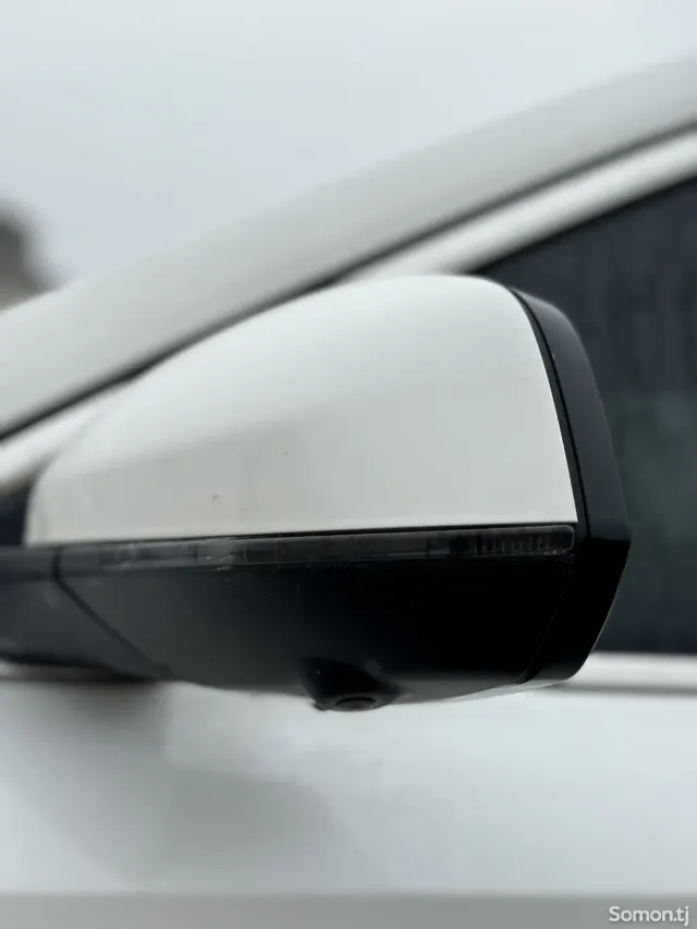 Roewe RX5 II 2016 · 2.0 AT