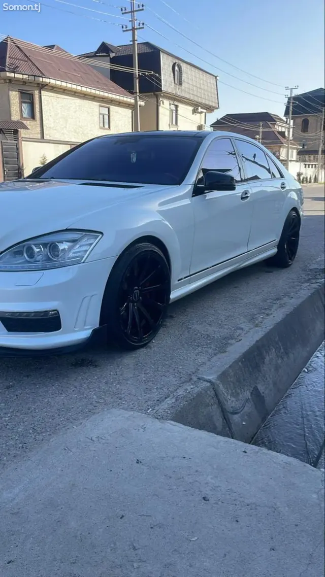 Mercedes-Benz C class 2008 · 5.5 AT