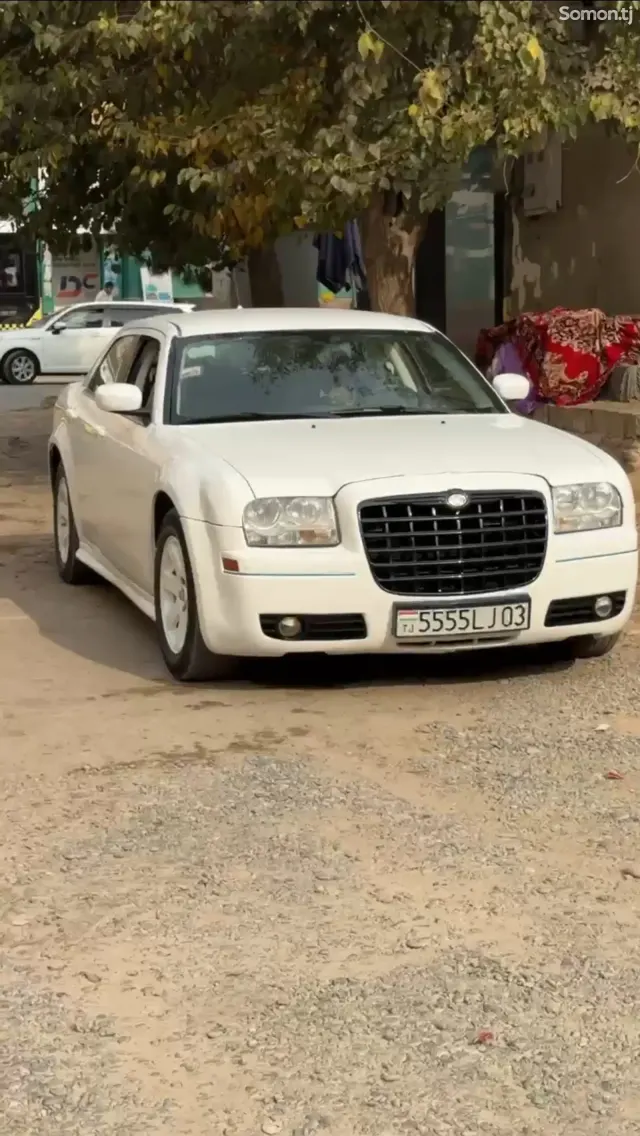 Chrysler 300C 2008 · 2.7 AT