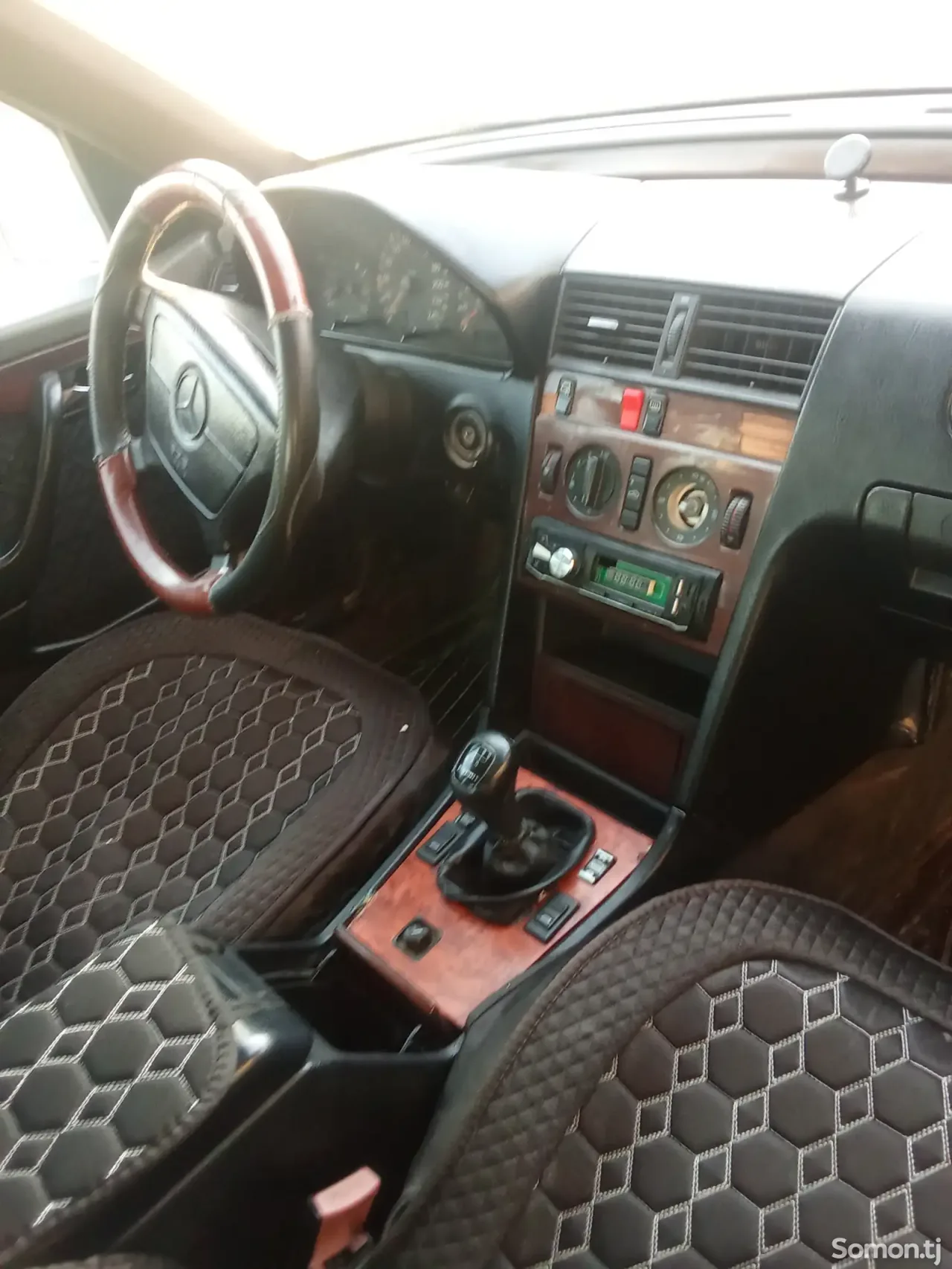 Mercedes-Benz C class 1995 · 1.8 MT