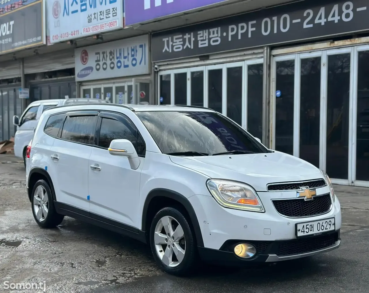 Chevrolet Orlando 2015 · 1.6 AT