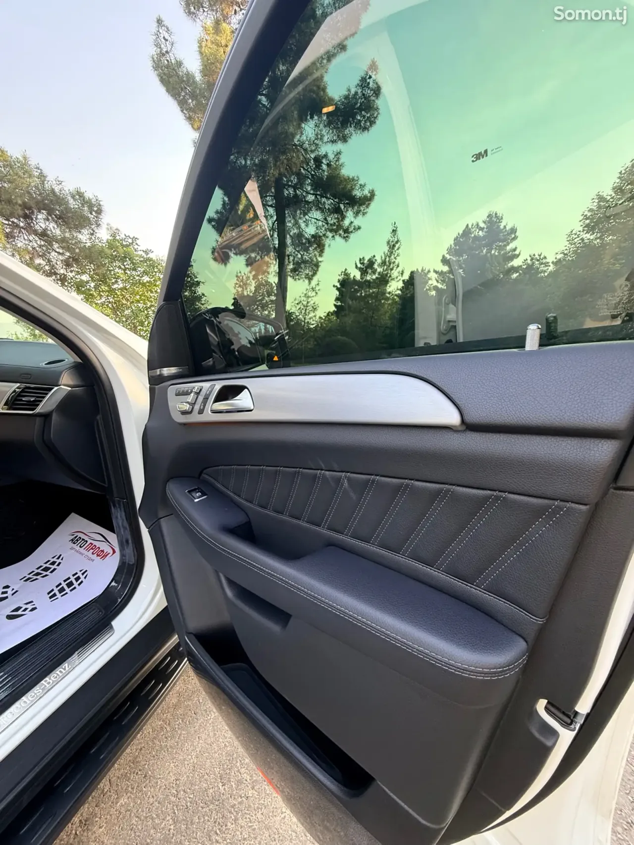 Mercedes-Benz GLE class 2017 · 3.0 AT