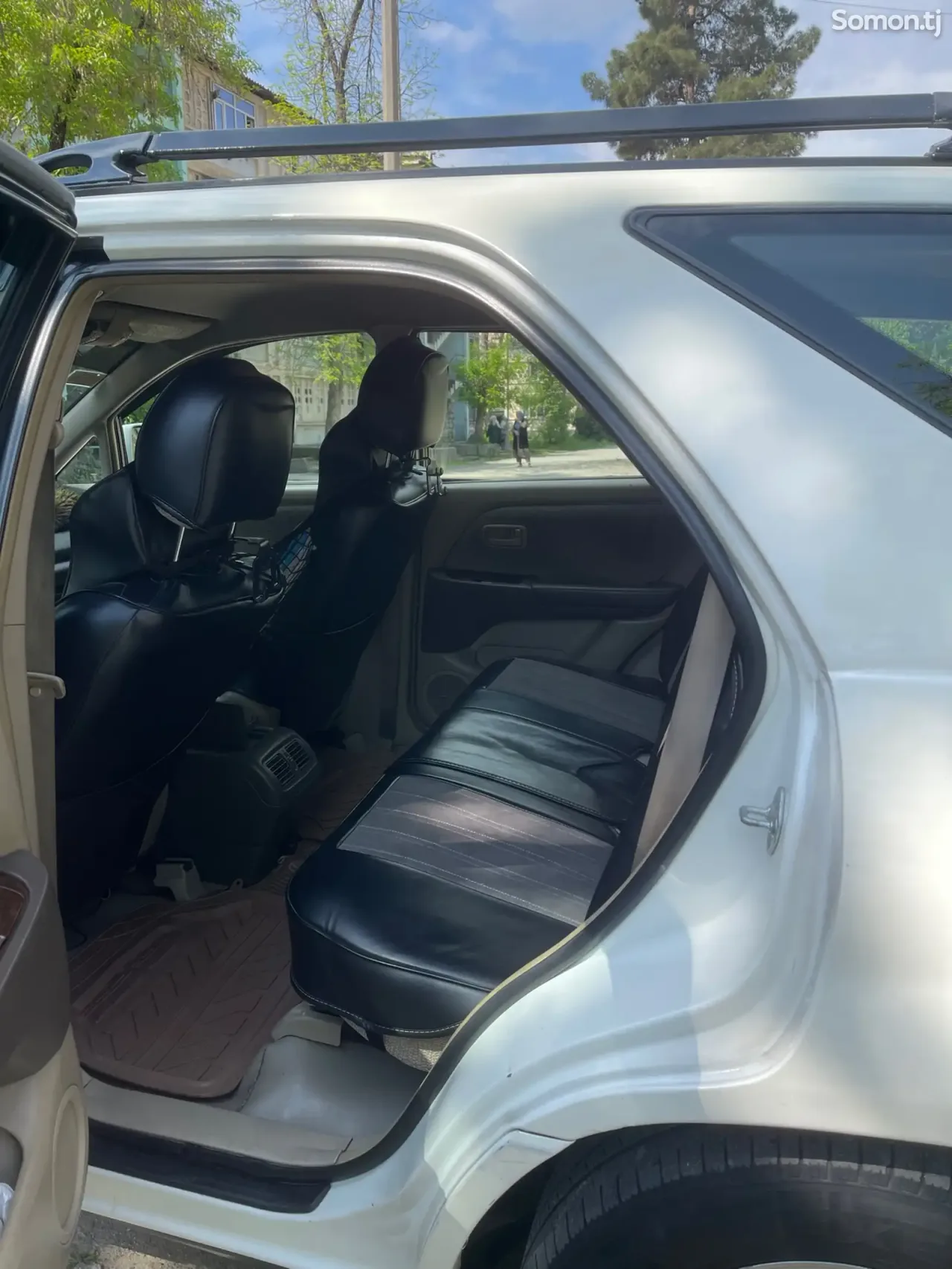 Toyota Harrier 1999 · 3.0 AT