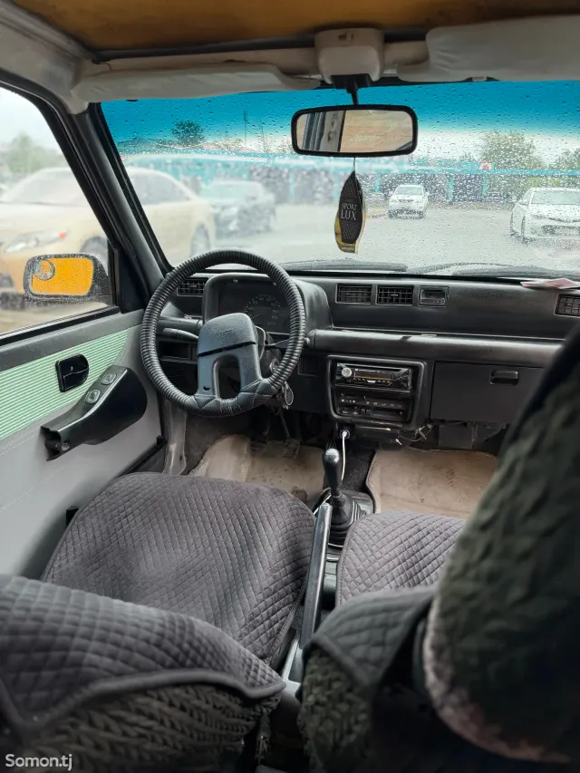 Daewoo Tico 1996 · 1.1 MT