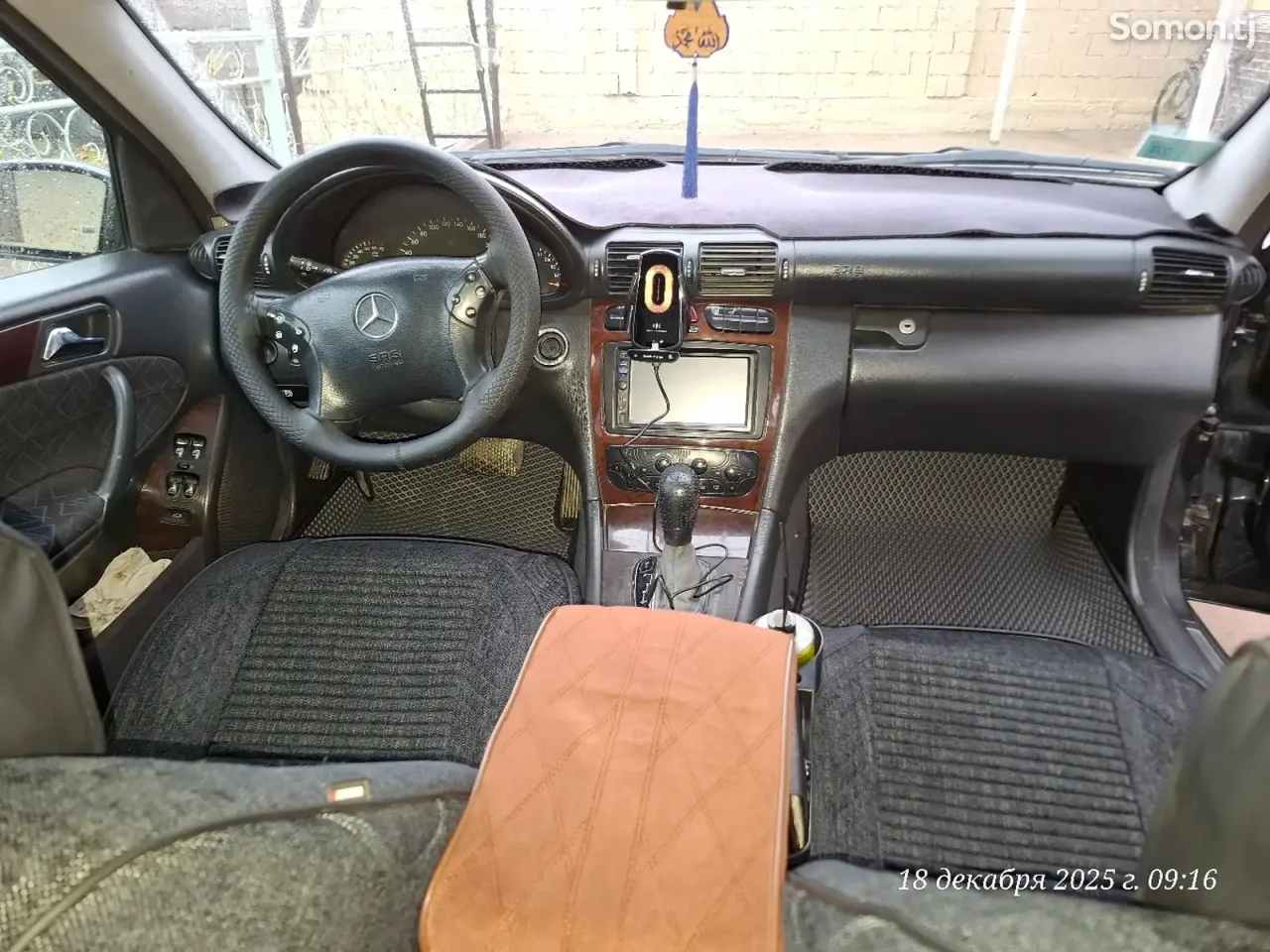Mercedes-Benz C class 2001 · 2.3 AT