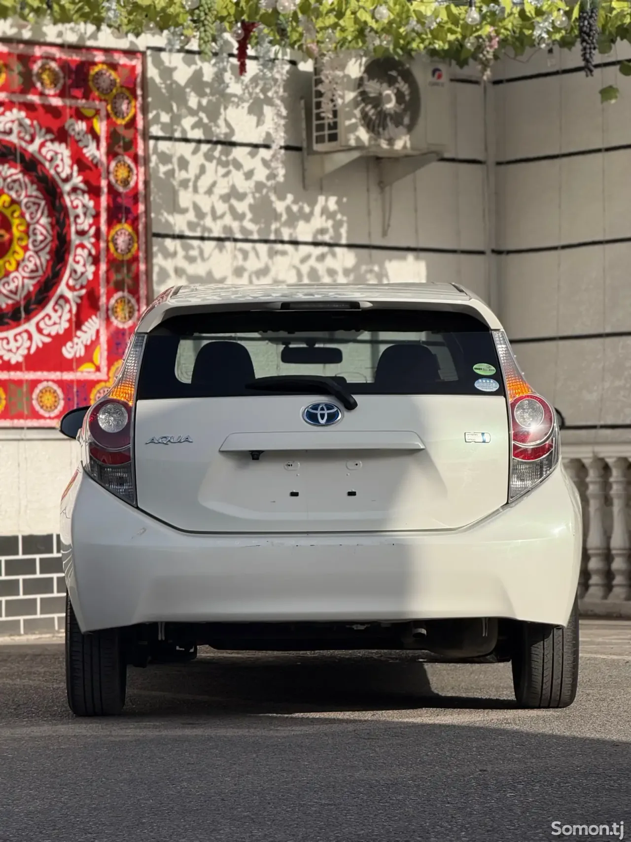 Toyota Aqua 2014 · 1.5 AT