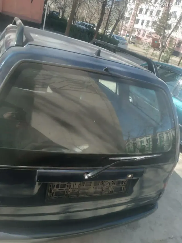 Opel Astra F 1992 · 0.4 MT