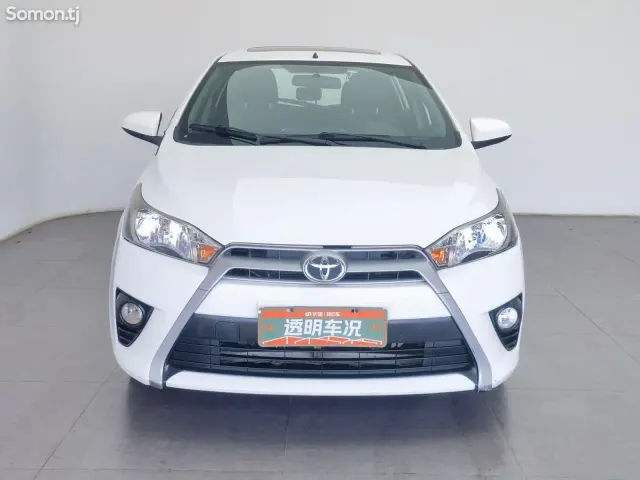 Toyota Yaris 2015 · 1.5 AT