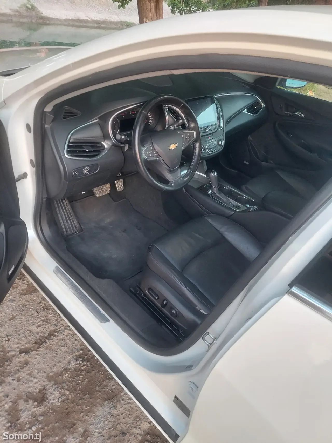 Chevrolet Malibu 2017 · 1.5 AT