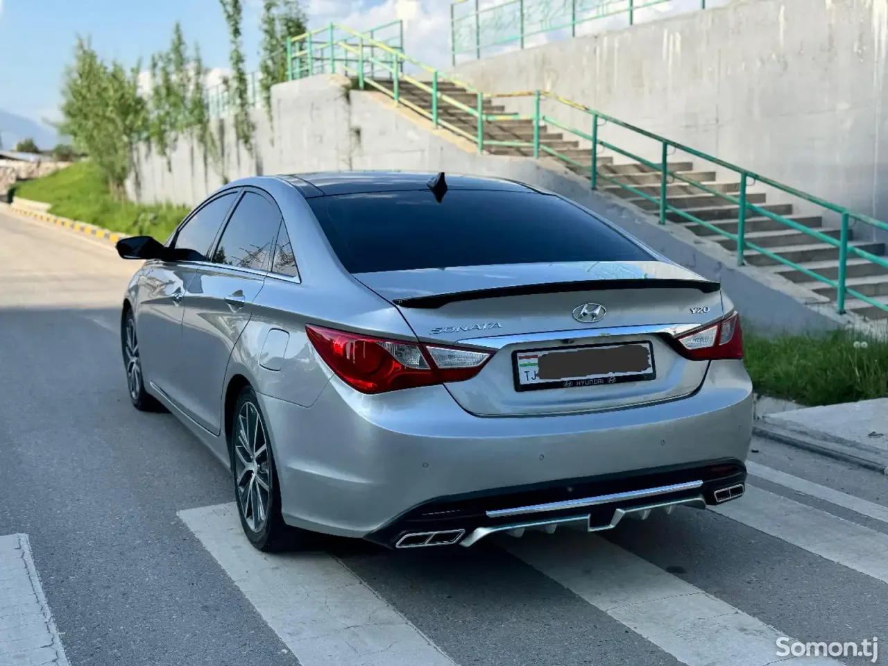 Hyundai Sonata 2010 · 2.0 AT