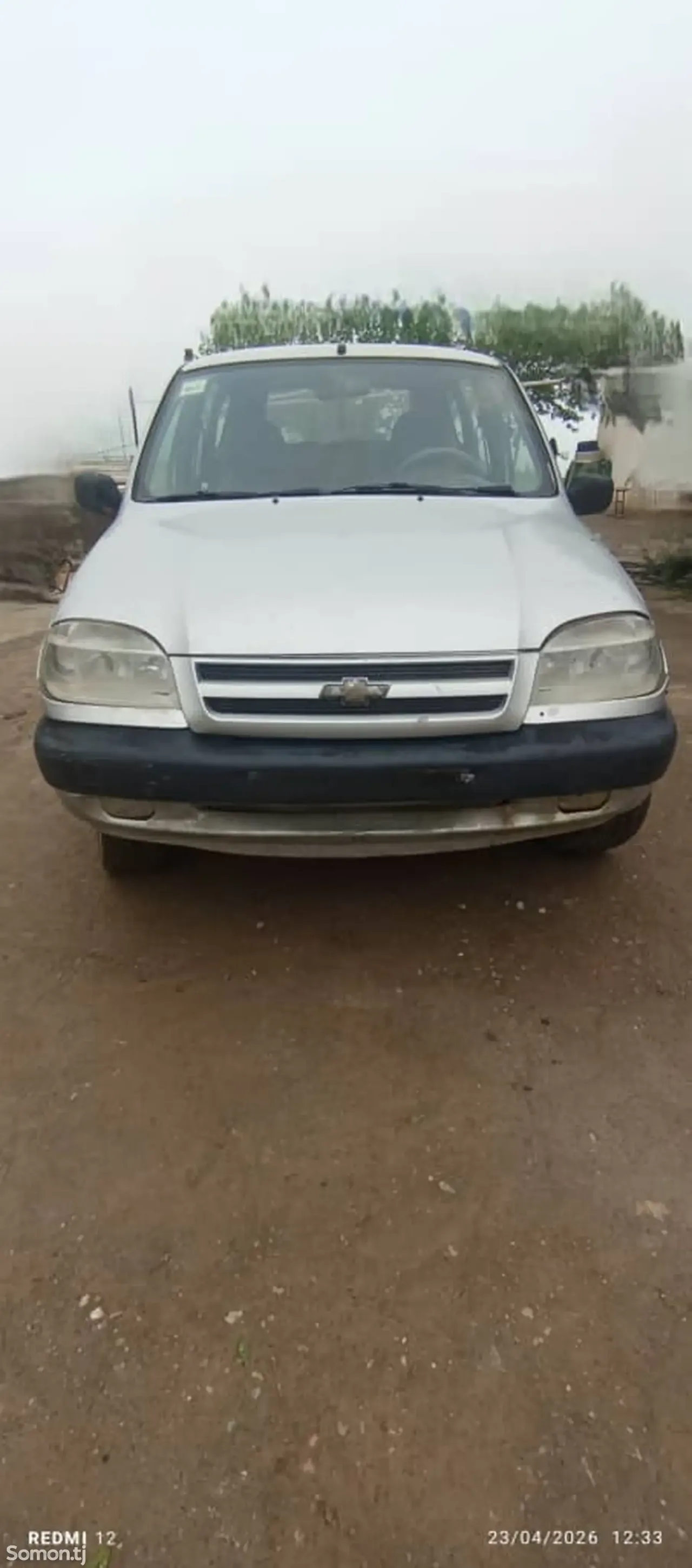 Chevrolet Niva 1998 · AT