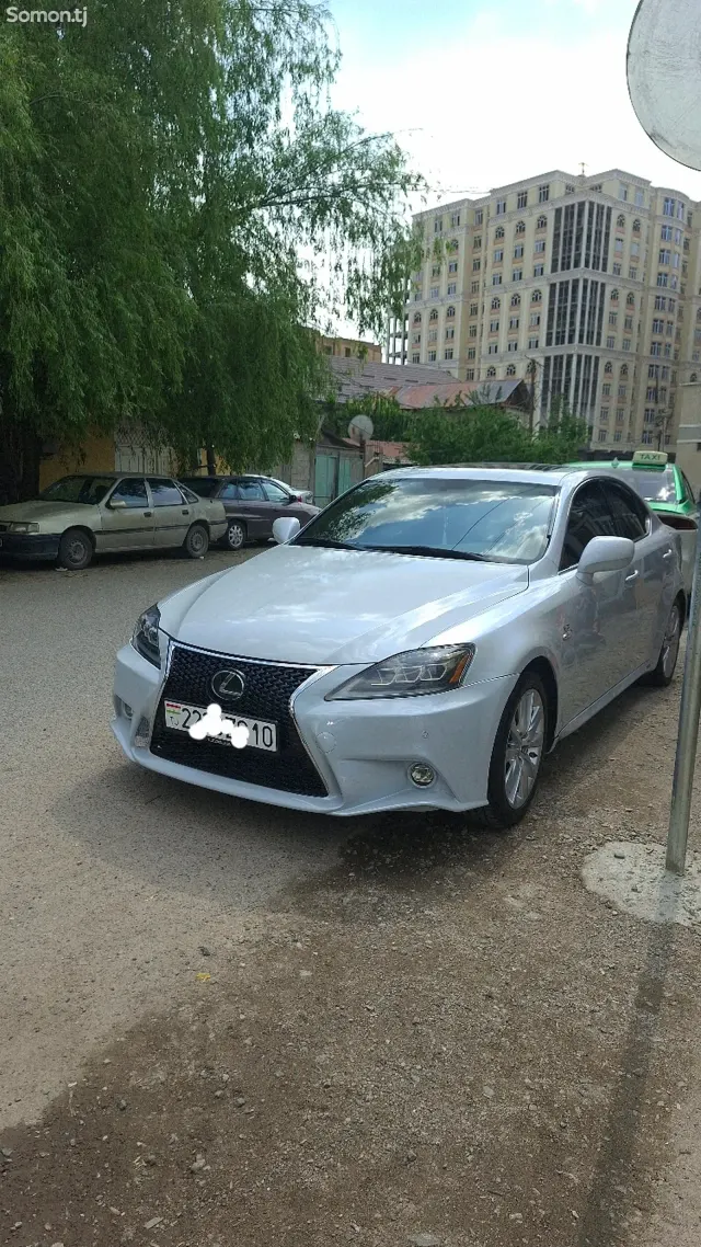 Lexus IS series 2006 · 2.5 AT