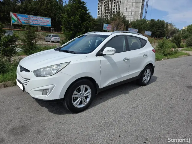 Hyundai Tucson 2014 · 2.0 AT