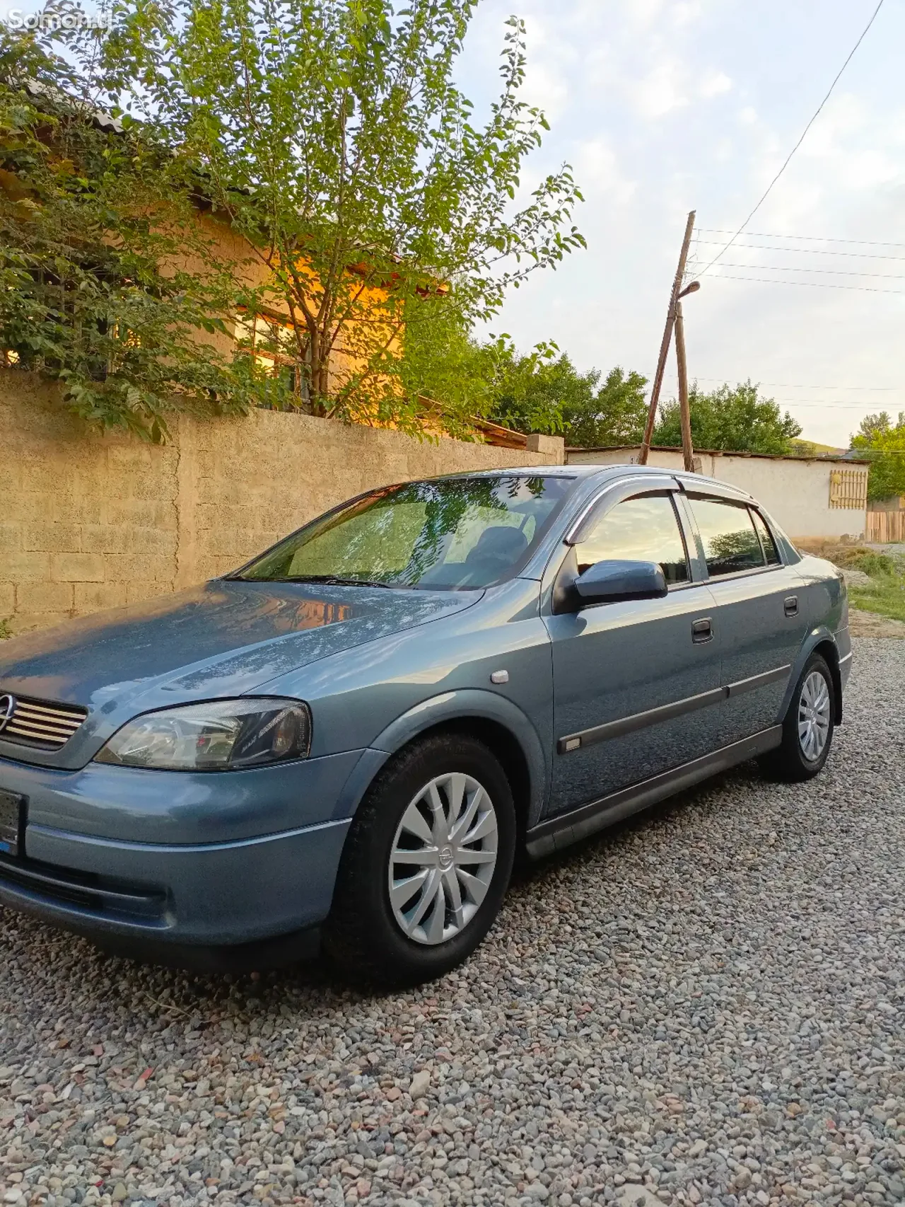 Opel Astra G 1999 · 1.6 MT
