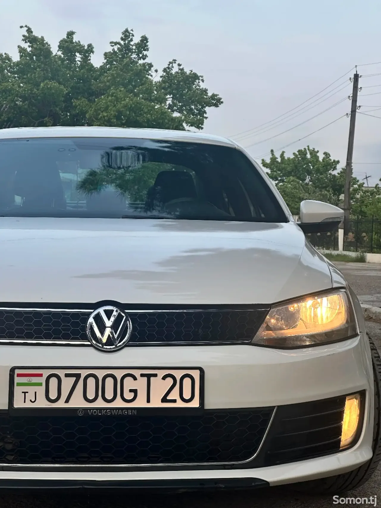 Volkswagen Jetta 2012 · 2.0 AT