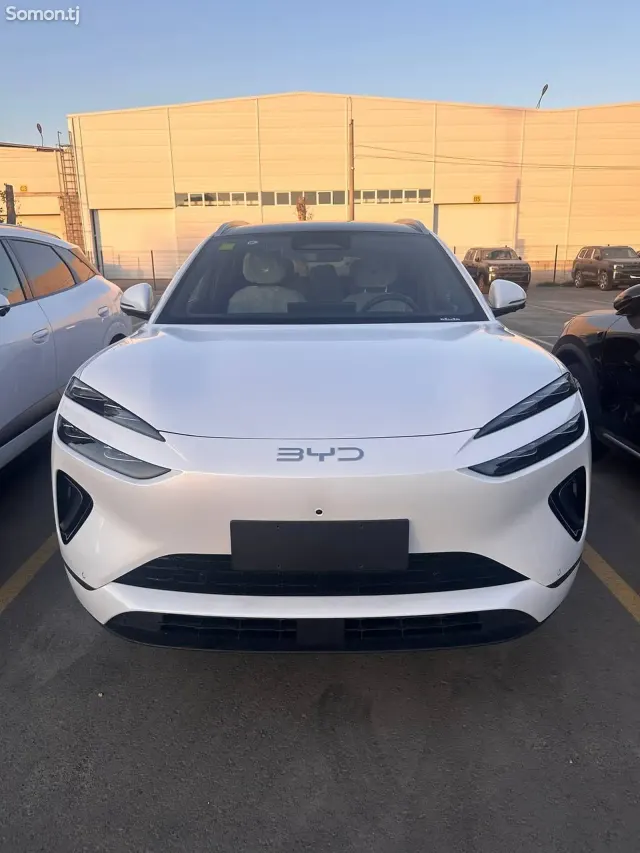 BYD Sea Lion 06 2025 · 2.0 AMT