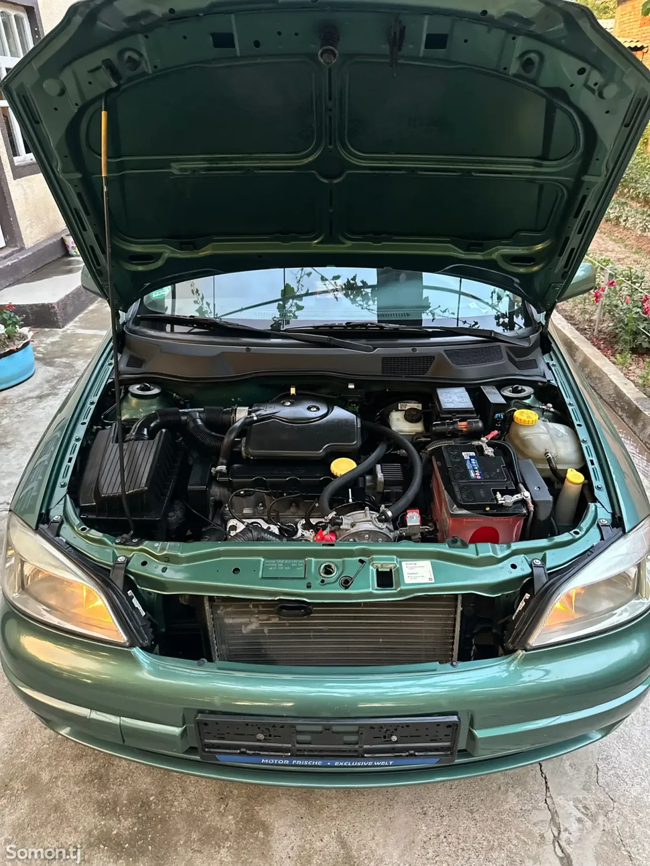 Opel Astra G 1999 · 1.6 MT