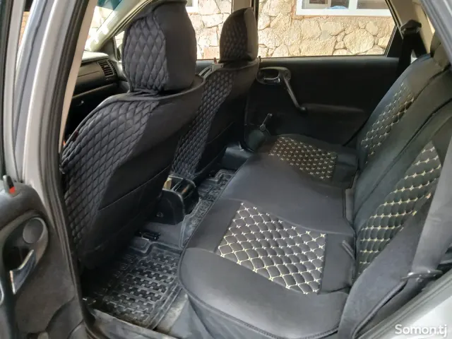 Opel Vectra B 2002 · 1.6 MT