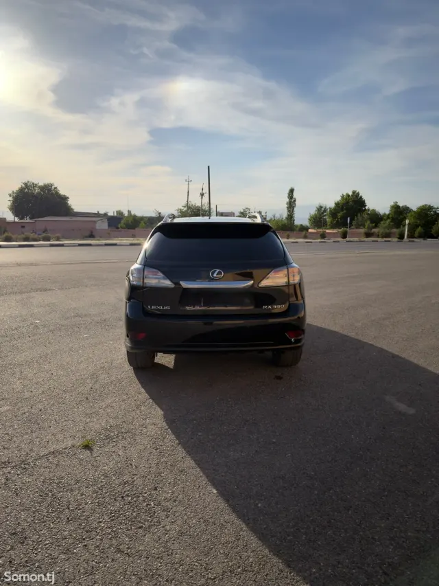 Lexus RX series 2011 · 3.5 AT