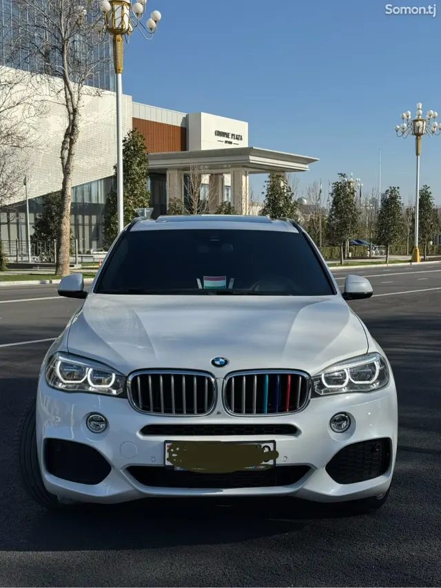 BMW X5 2017 · 4.0 AT