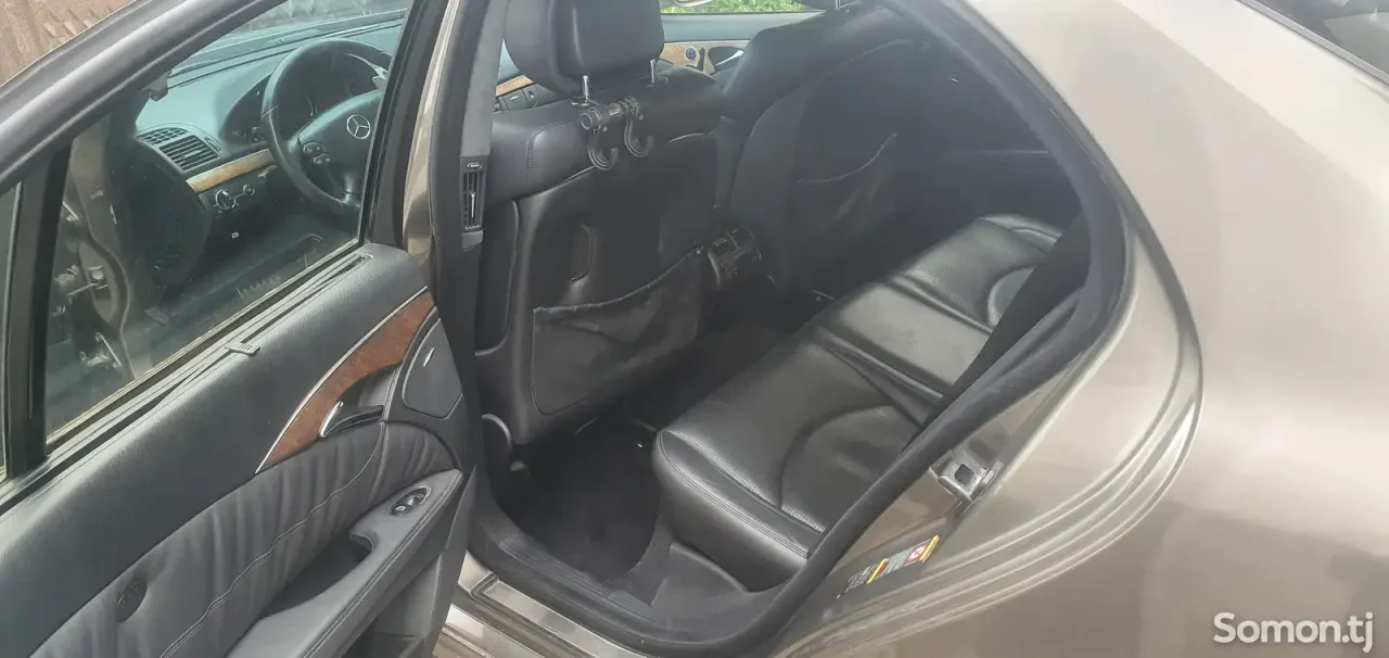 Mercedes-Benz E class 2008 · 6.3 AT