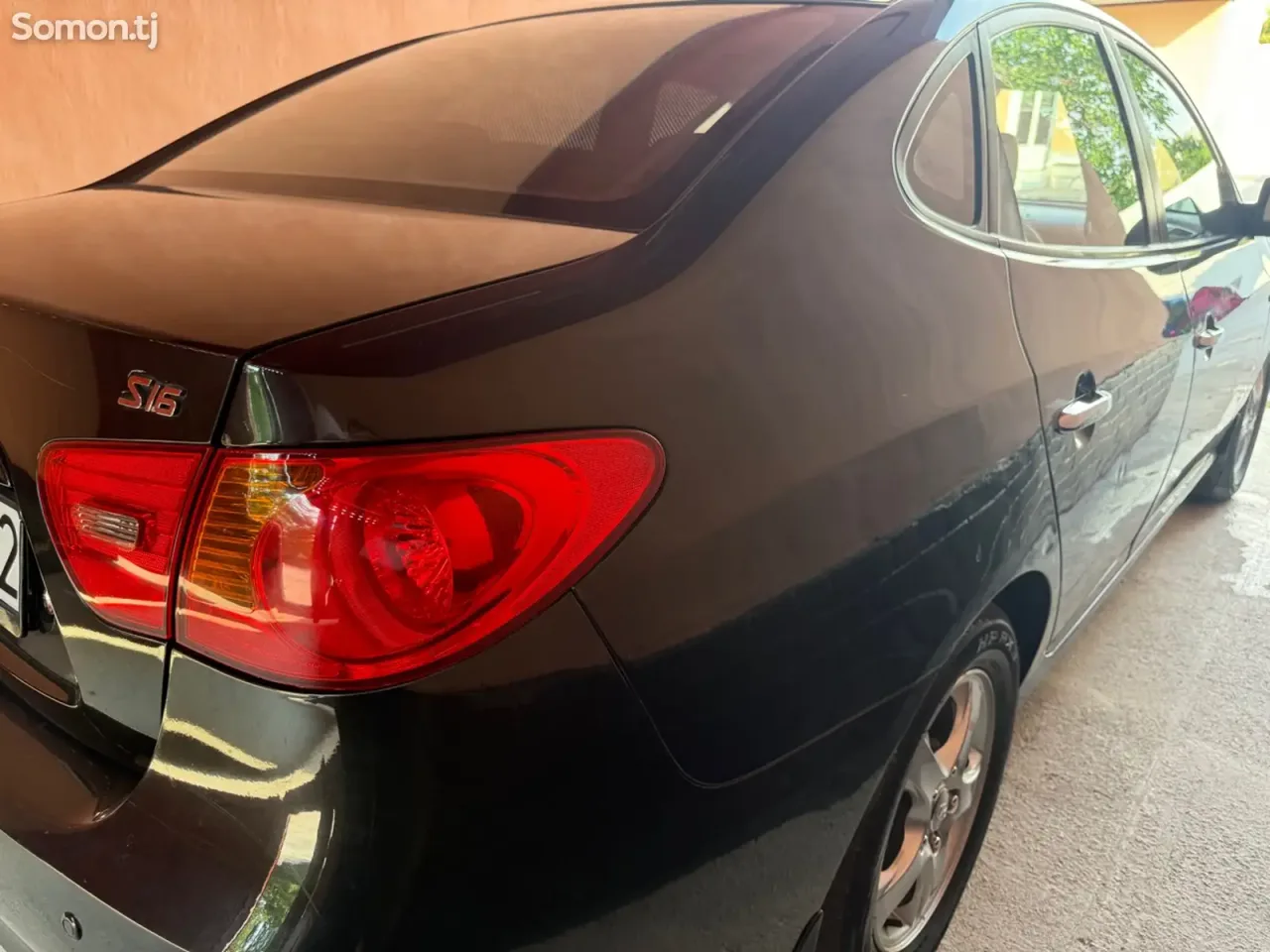 Hyundai Avante 2007 · 1.6 AT